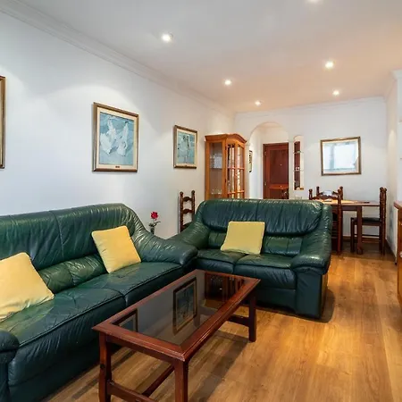 Flatguest Carvajal Apartman *